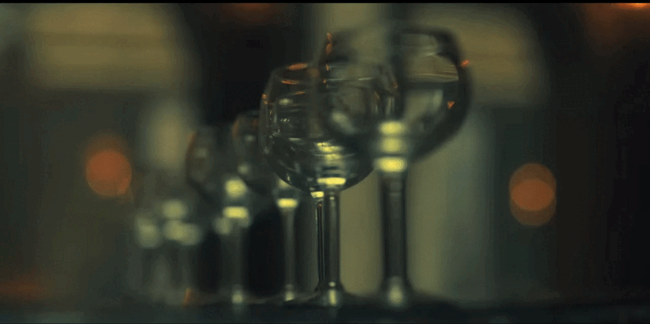 Phân chia xã hội dựa trên chỉ số MQS