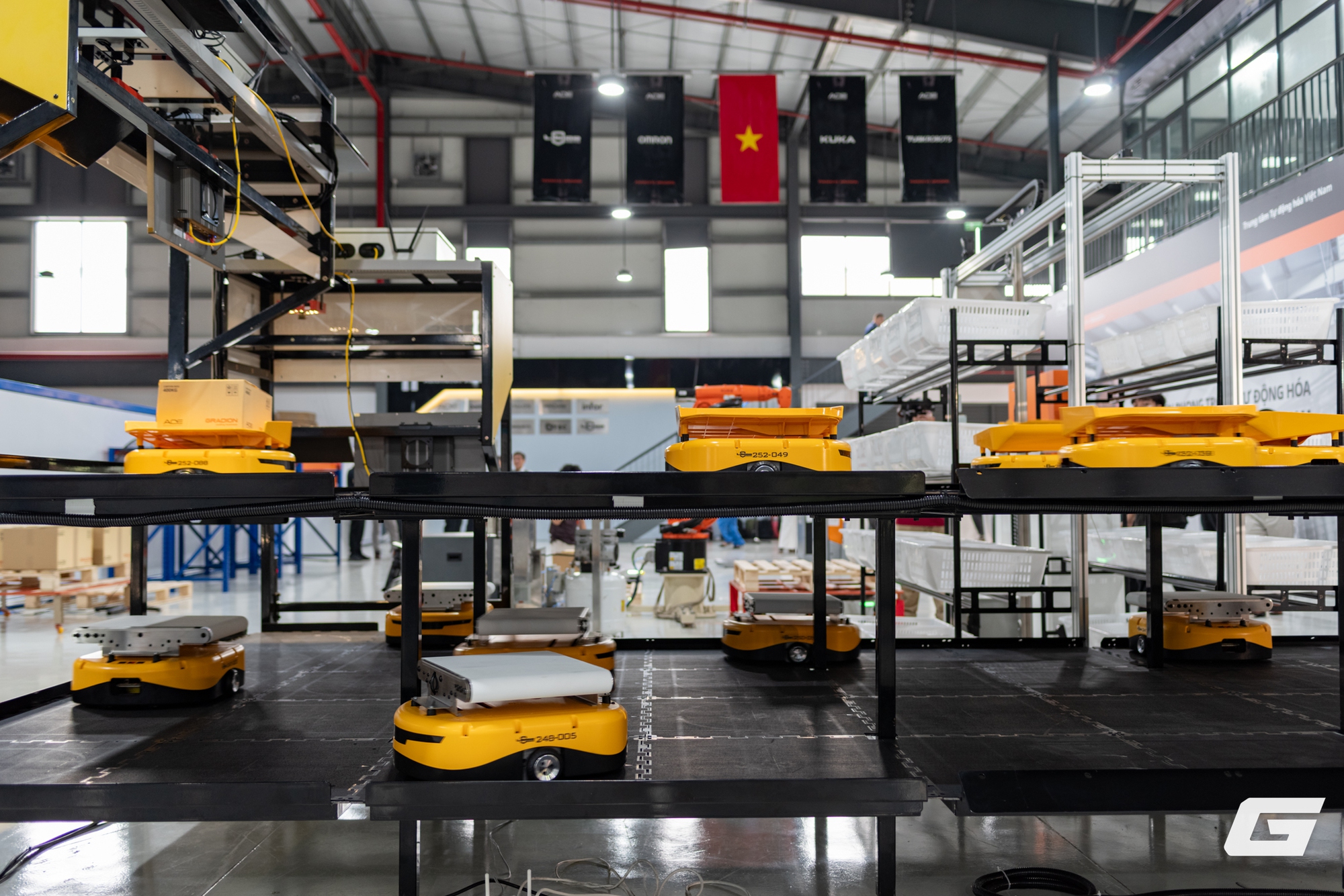 Hội thảo và hợp tác quốc tế về tự động hóa