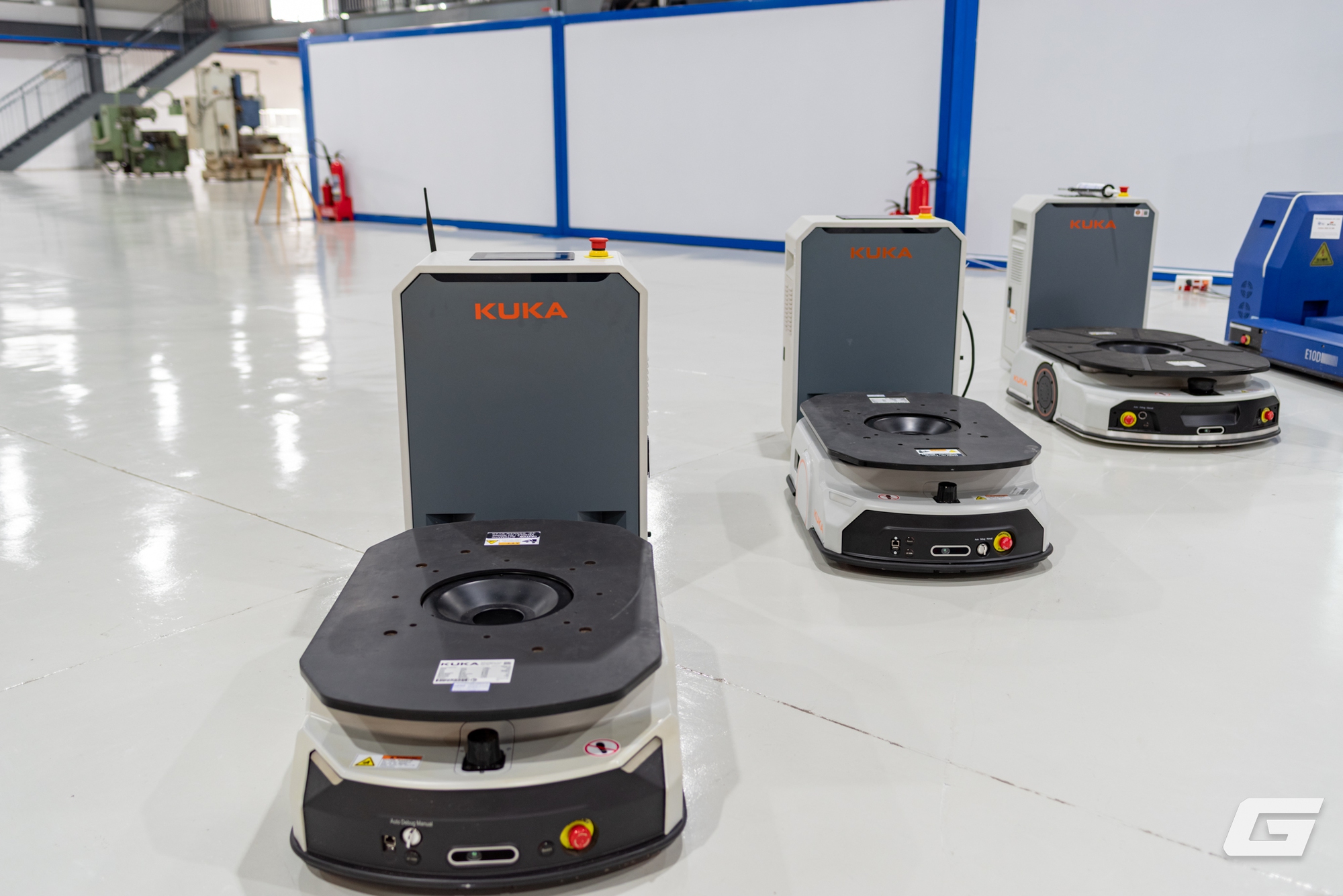 Hoạt động thử nghiệm robot tại trung tâm