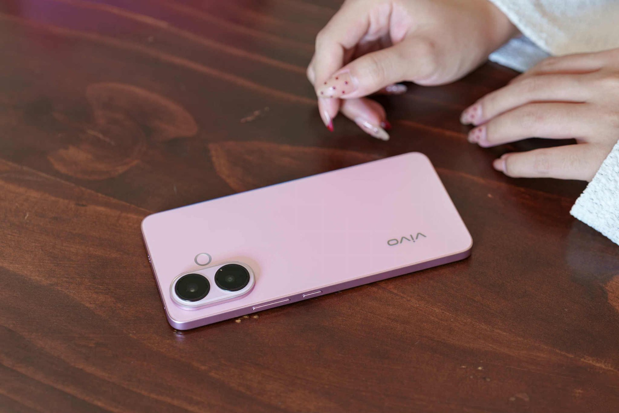 Ảnh minh họa tính năng AI bốn mùa trên vivo V60 Lite 5G