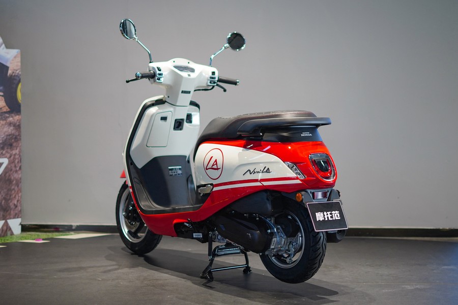 Góc chụp Honda NS150LA