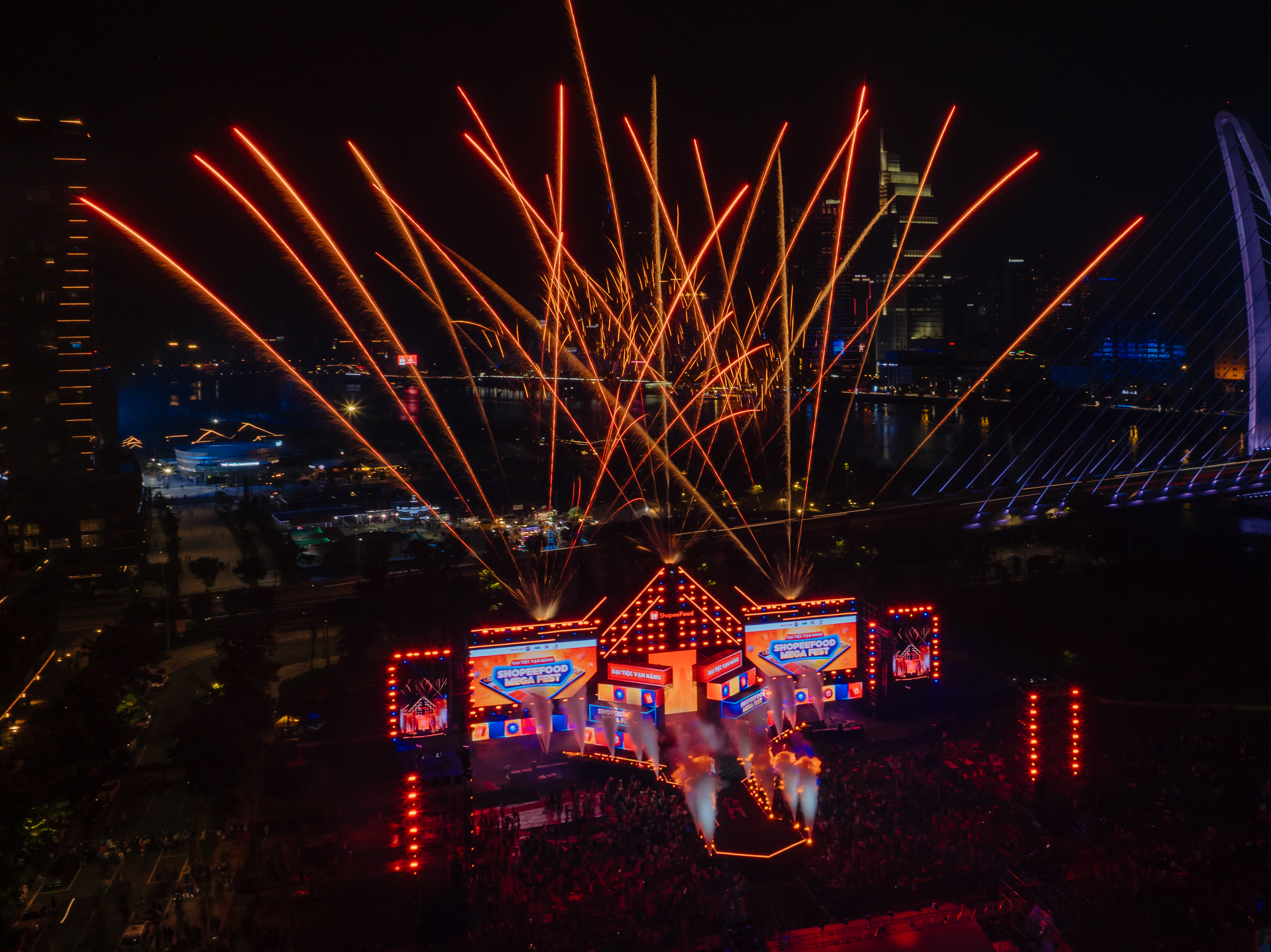 Năng lượng tích cực lan tỏa tại lễ hội