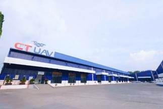 Nhà máy đúc composite tự tiến hóa