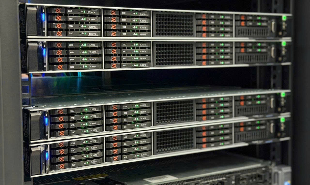 Hạ tầng công nghệ NVMe Gen5 và CPU thế hệ mới