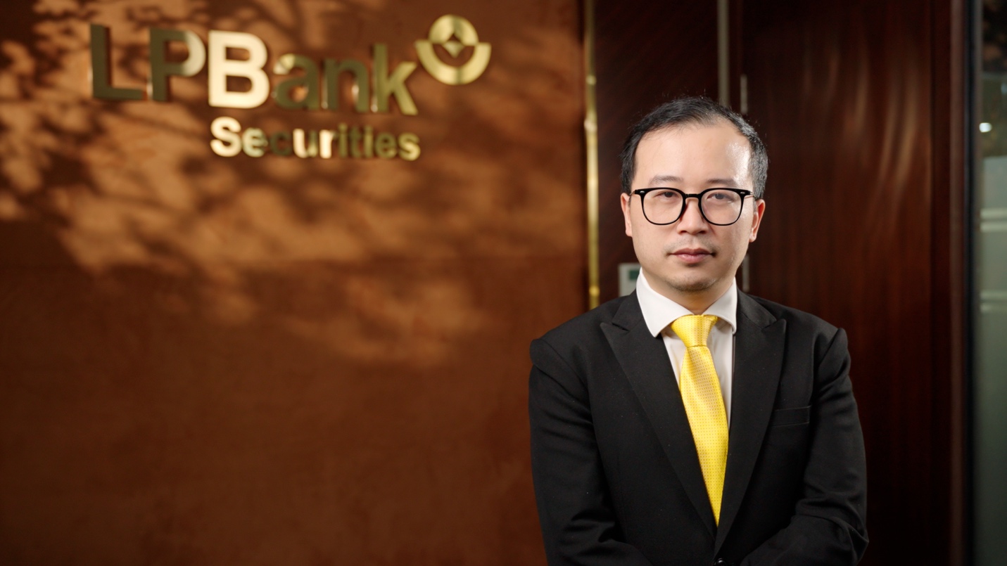 Ông Hoàng Việt Anh, Phó Tổng Giám đốc phụ trách Đối ngoại LPBS